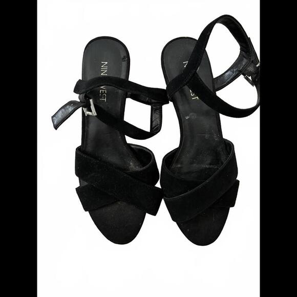 Worn ONCE! NINE WEST Black Suede Wedge Sandals - Picture 4 of 4